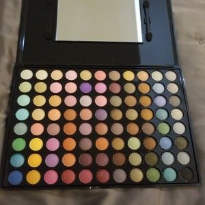 BH Cosmetics - 88 Color Tropical Matte Eyeshadow Palette